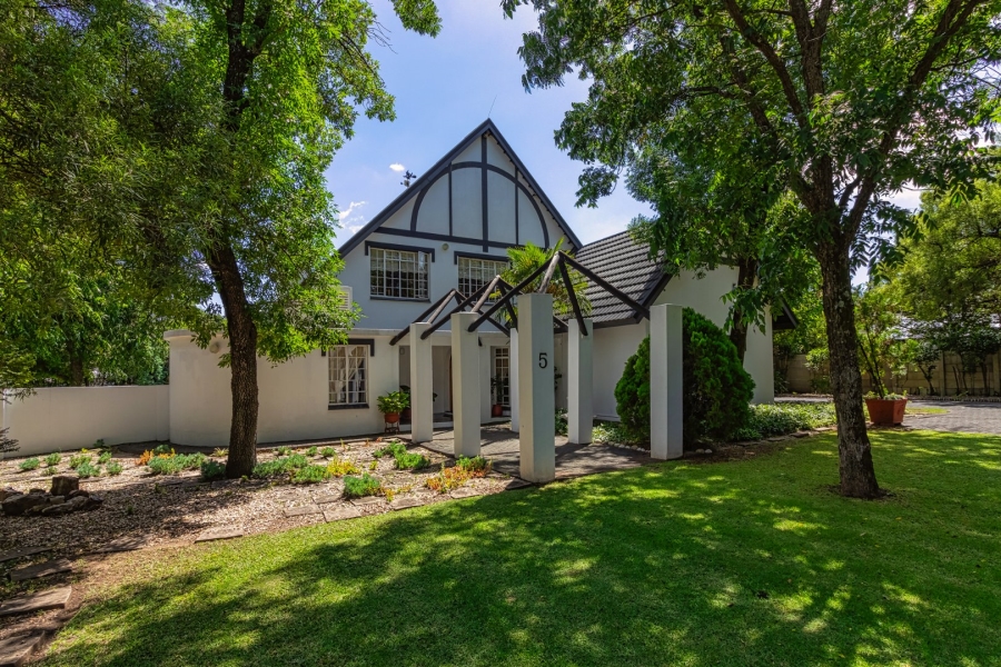 4 Bedroom Property for Sale in Wilgenhof Free State